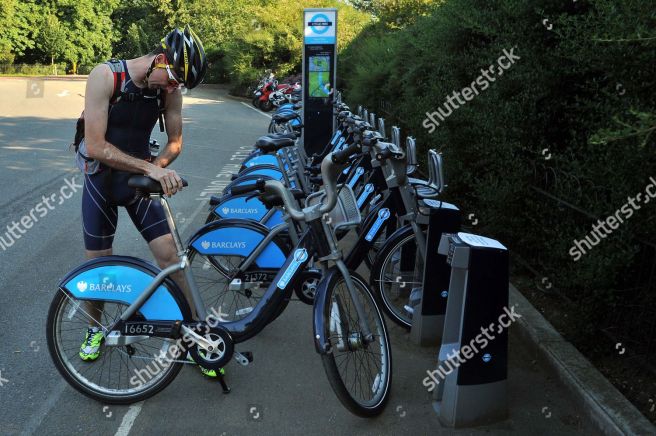 DIY triathlon around London, Britain - 23 Jul 2012